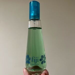 ✨Fiji Paradise✨ perfume by Avon